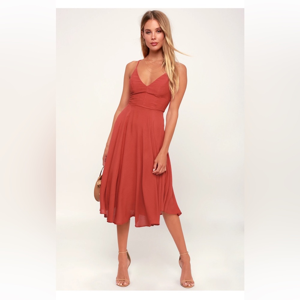 Like new - worn once! Lulu’s lace up midi dress - Medium - Rust Rose